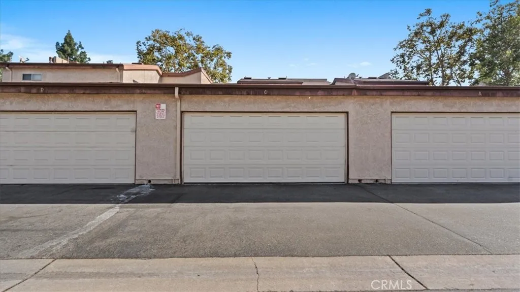1706 S Mountain, Ontario, California 91762 home-pic-22